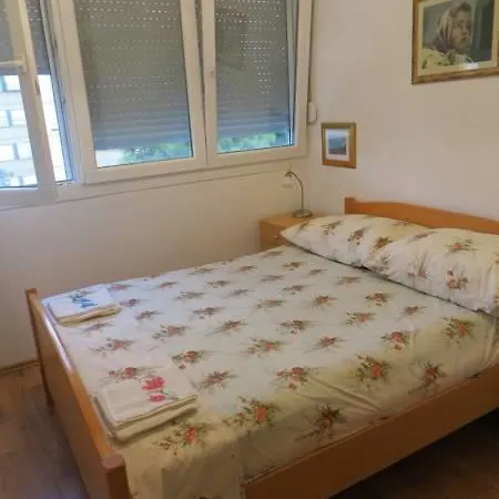 Gabriel Apartman *